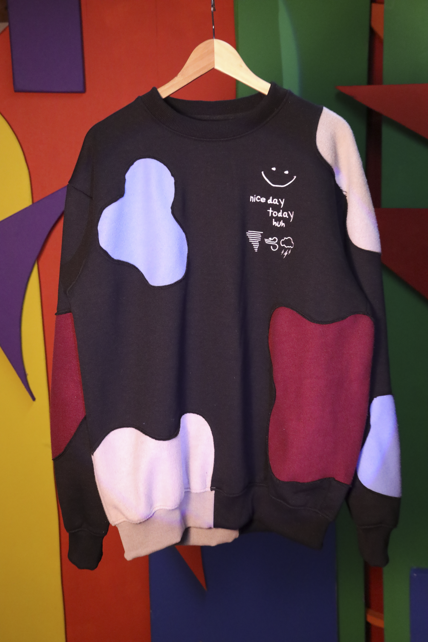 nice day crewneck - black