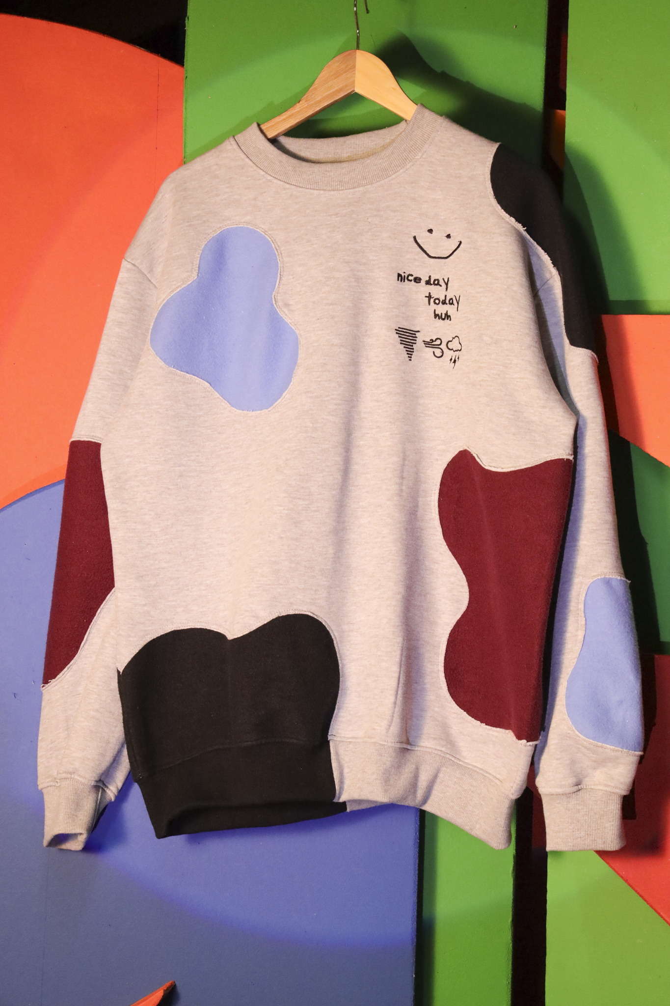 nice day crewneck - heather grey